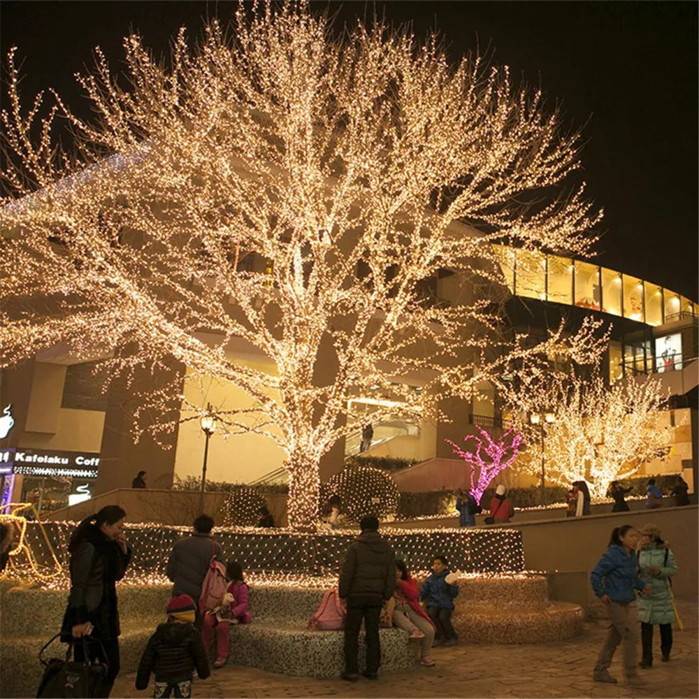 10M LED string lights on Christmas tree