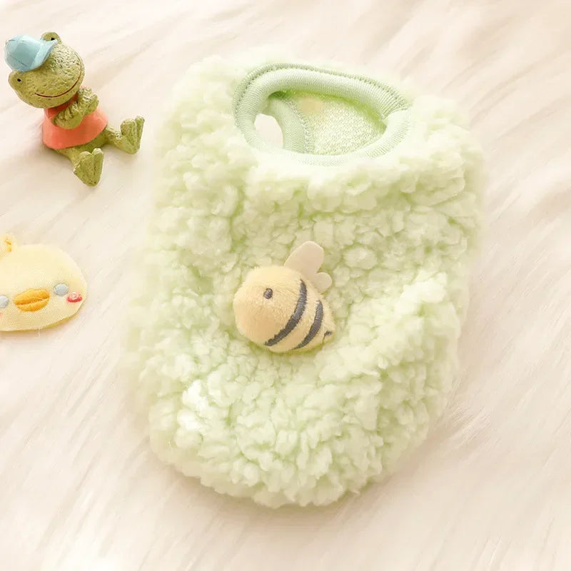 1 pcs Cute Winter Clothing for Bunnies and Kittens
