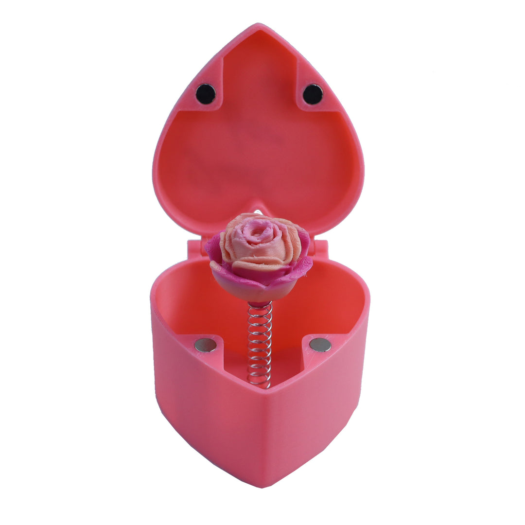 3D printed Valentine’s surprise box