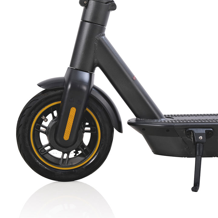 CXV3 Max Adult Electric Scooter 500W Powerful Motor, 55KM Range, 33KMPH Top speed, Black,Top Quality, 1-year warranty