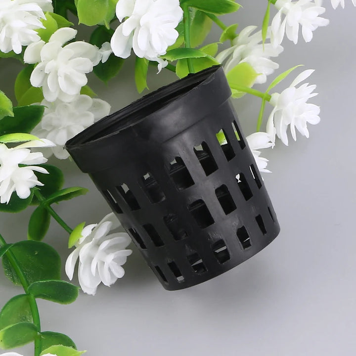 Aquatic grass planting pots for aquariums.