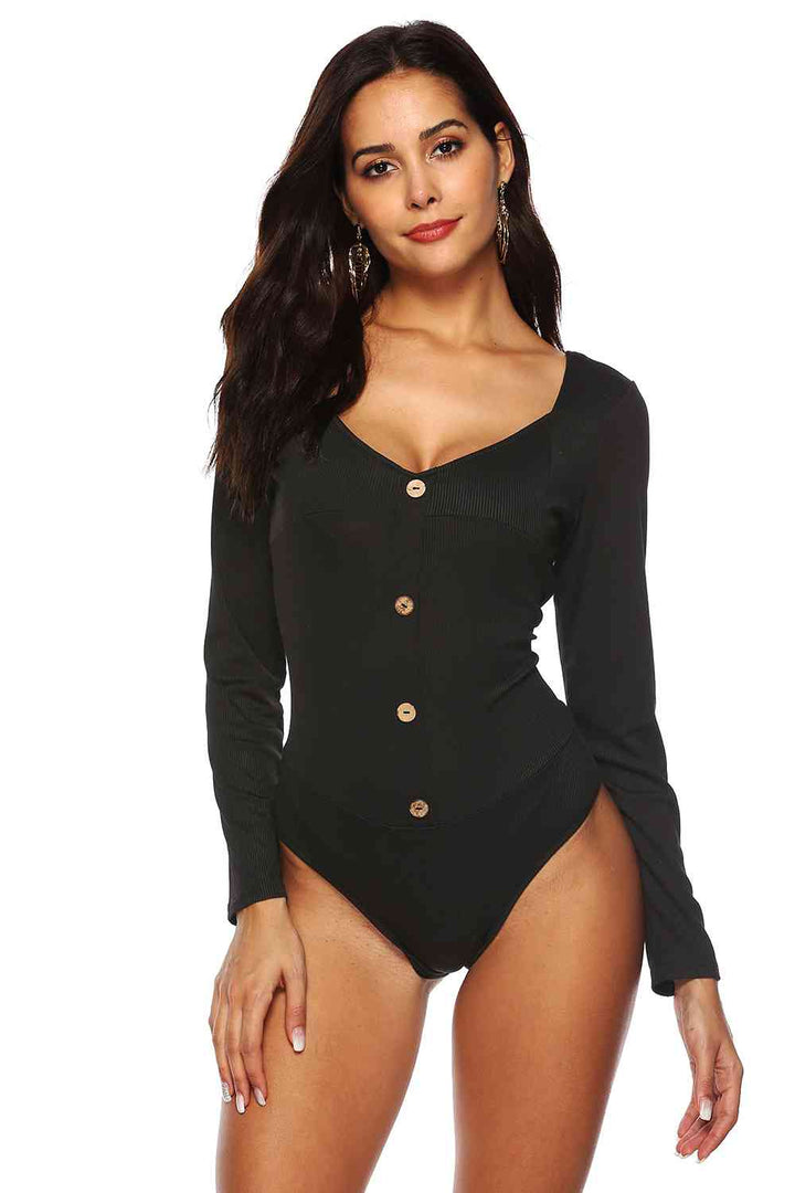 Button detail bodysuit in form-fitting style