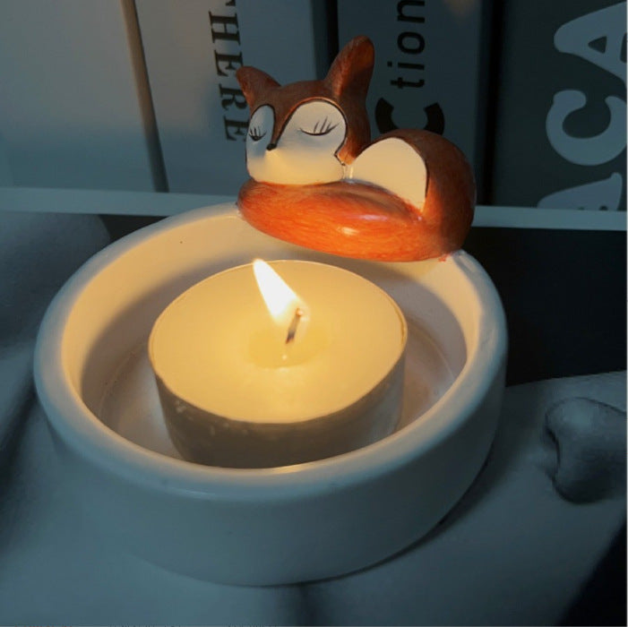 Cartoon kitten candle holder