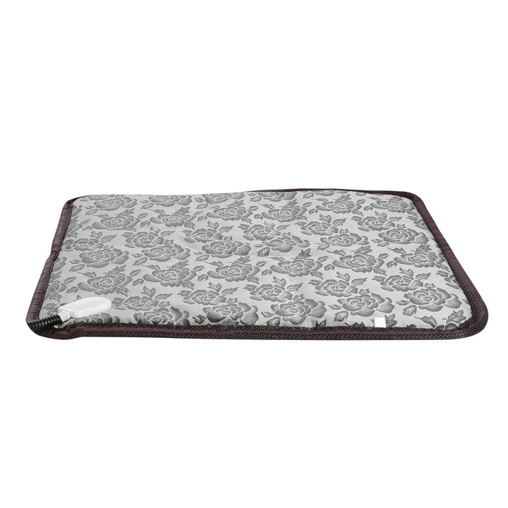 Chew-resistant pet warming pad with waterproof cover