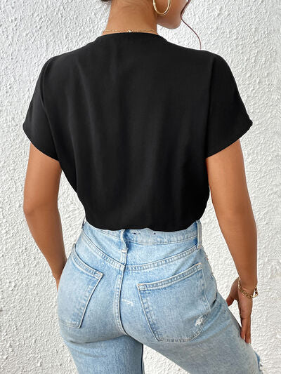 Chic Short Sleeve Bodysuit