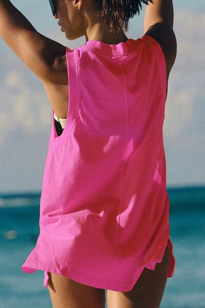 Chic Side Slit Tank in pink 
