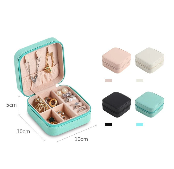 Compact jewelry organizer for travel