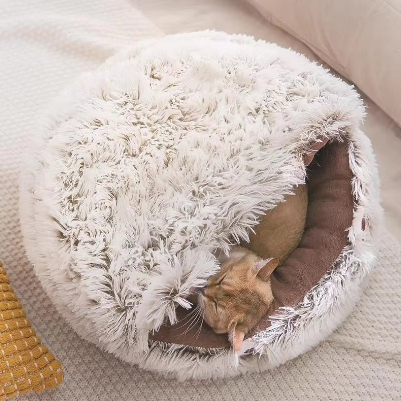 Cozy cat nest for small pets