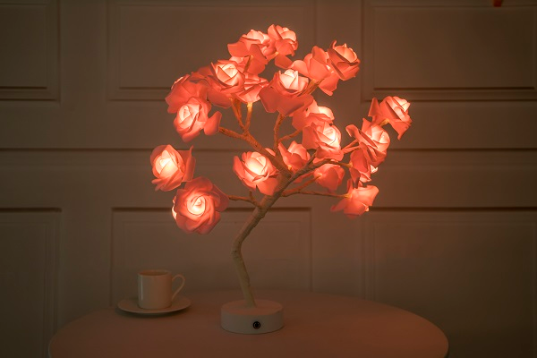 Decorative Rose Table Lamp