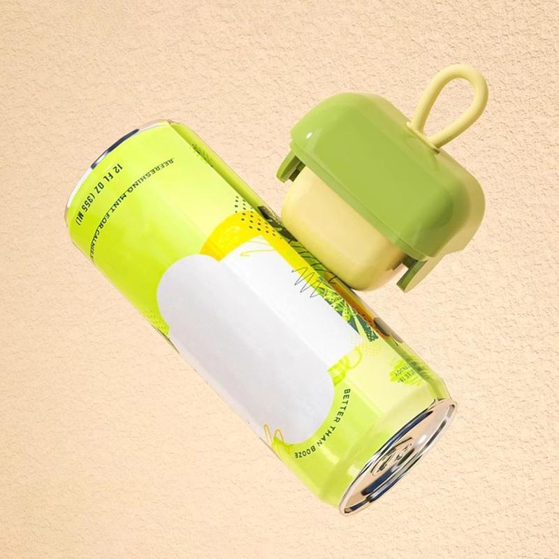 Easy operation reusable pet hair tool