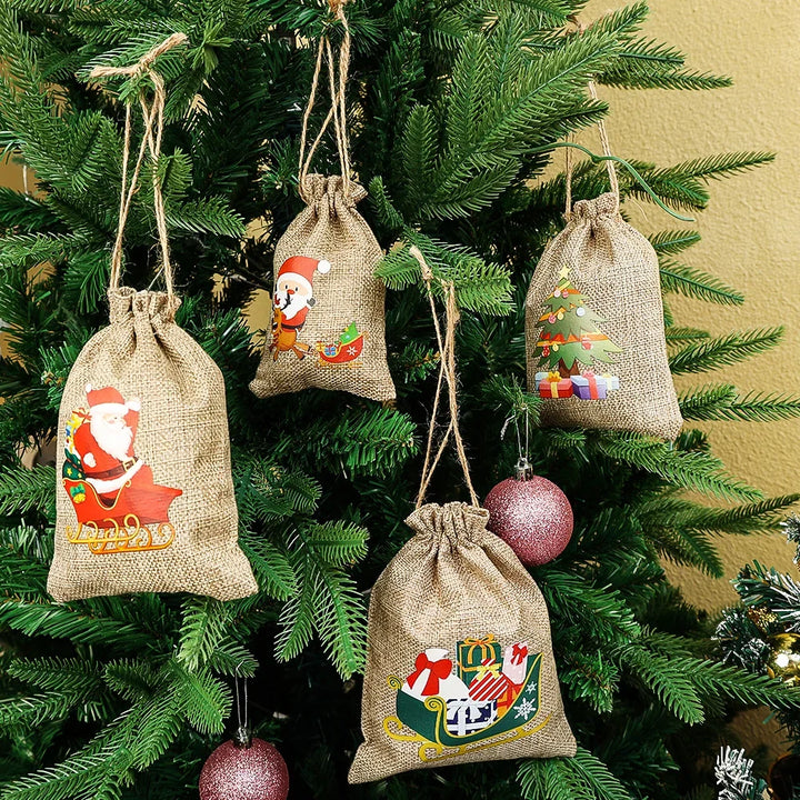 Eco-friendly Christmas gift bags in linen