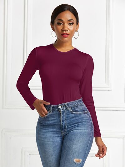 Fashionable Round Neck Fit