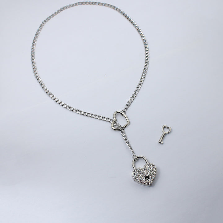 Heart-Shaped Fashion Necklace