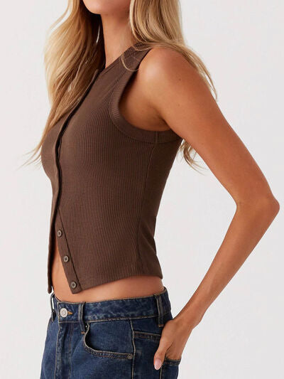 Lightweight Sleeveless Button Top
