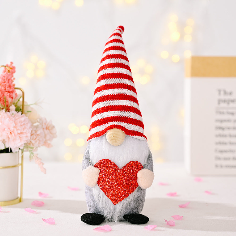 Love Faceless Doll Ornament