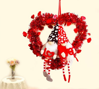 Love Theme Doll Garland