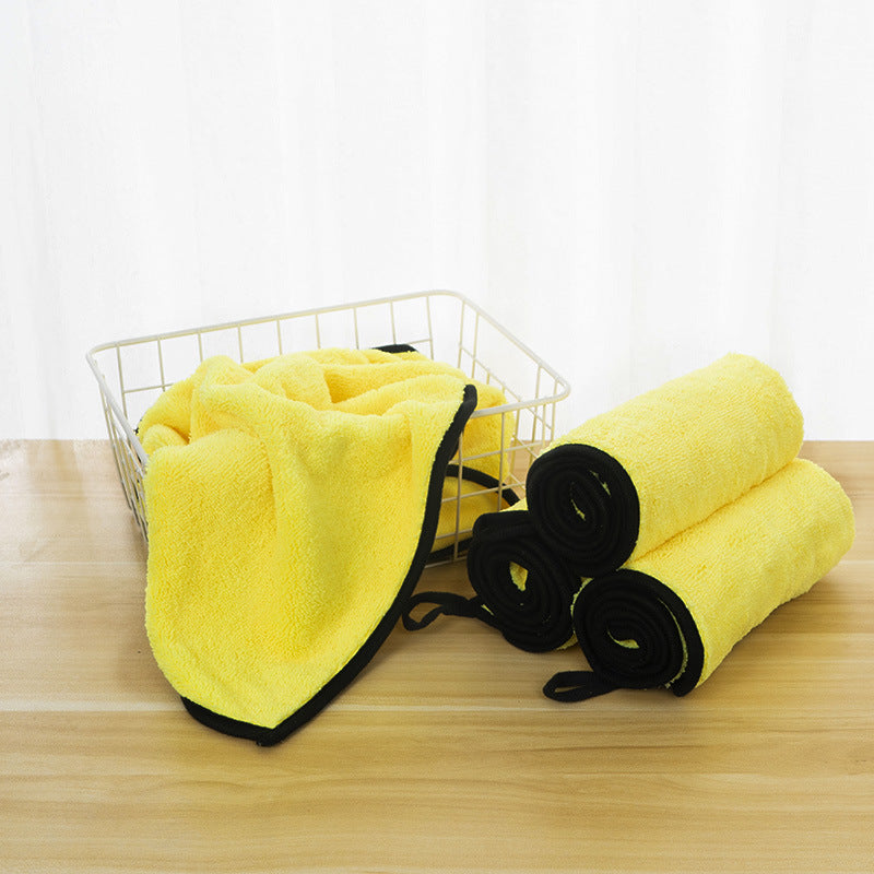 Microfiber pet towel with soft texture