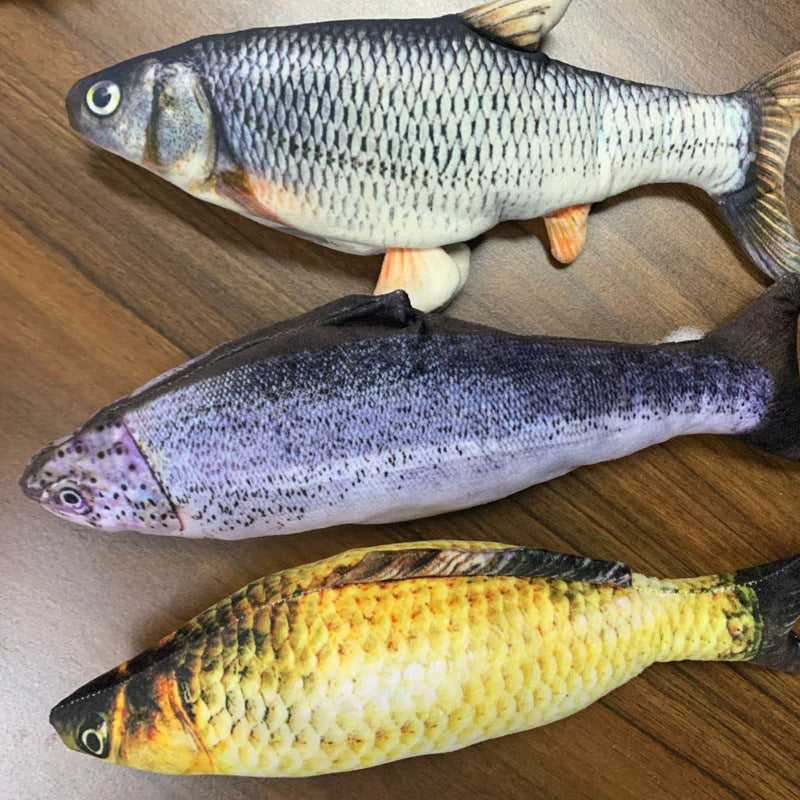 Moving fish toy for indoor cats