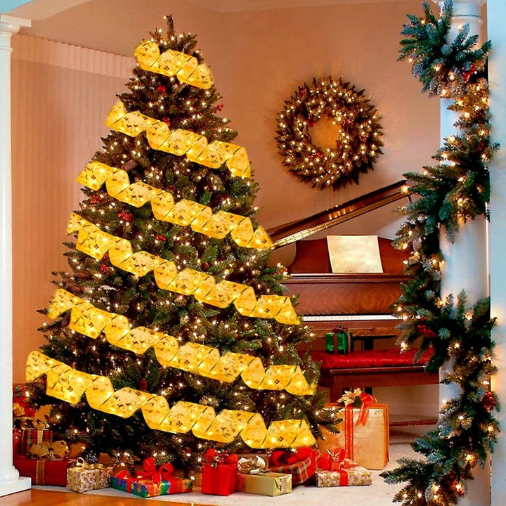 Navidad decorations with ribbon fairy lights