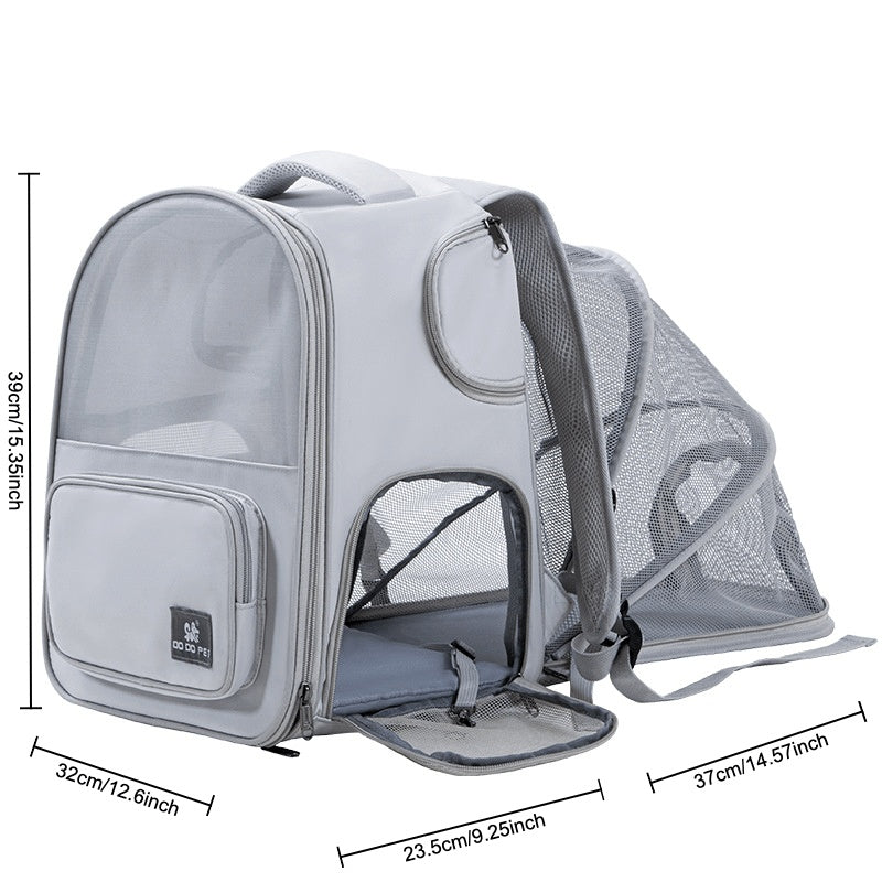 Outdoor pet backpack with zipper