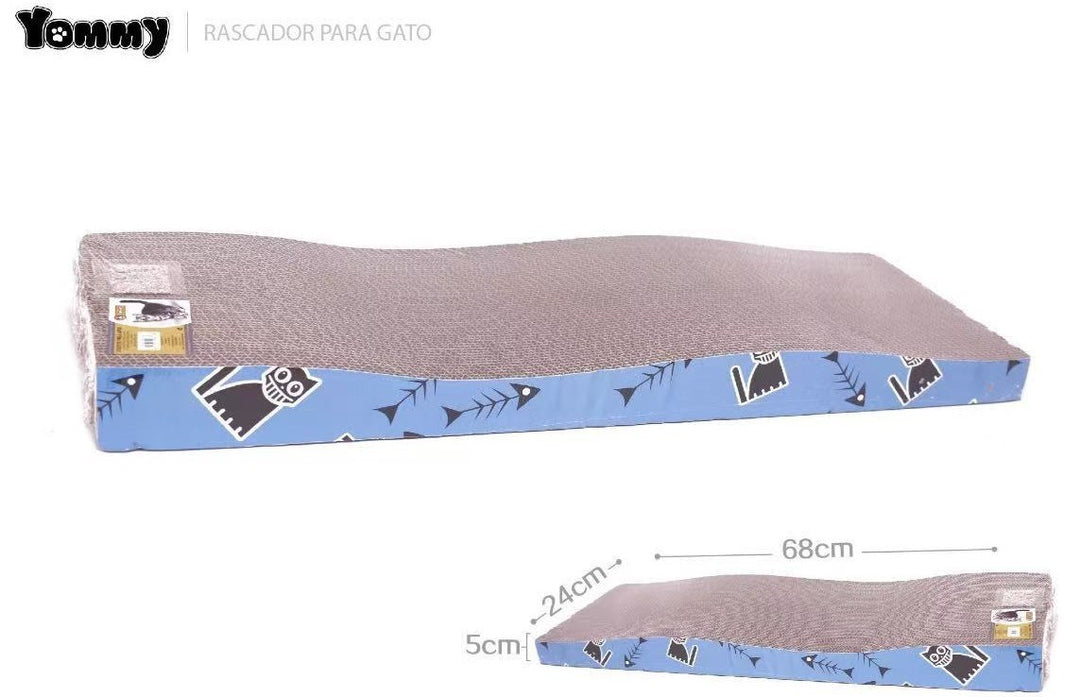 Oversized wavy cat scratching post