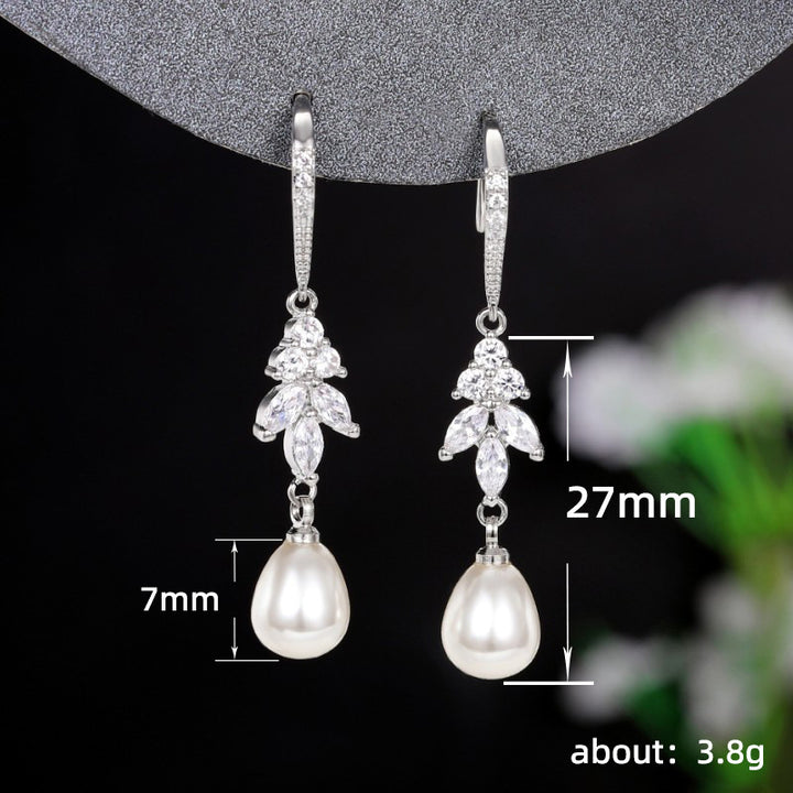Pearl Dangle Earrings