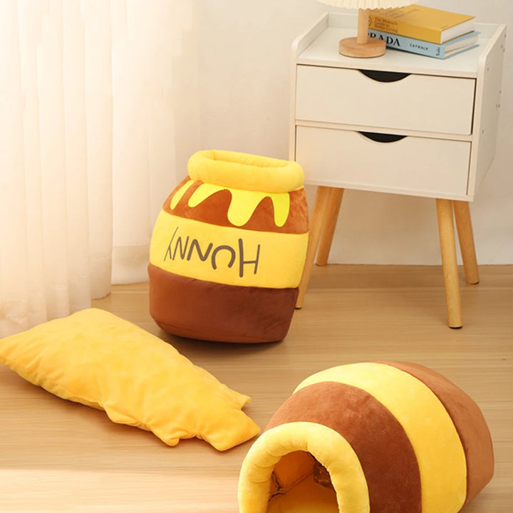 Plush Honey Pot Pet Nest