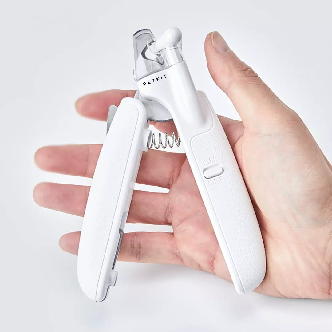 Professional pet nail clipper with light