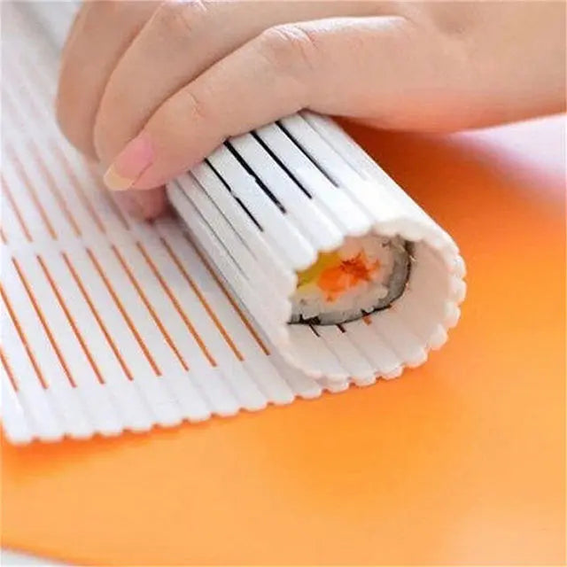 Quick Bento Sushi DIY Roller