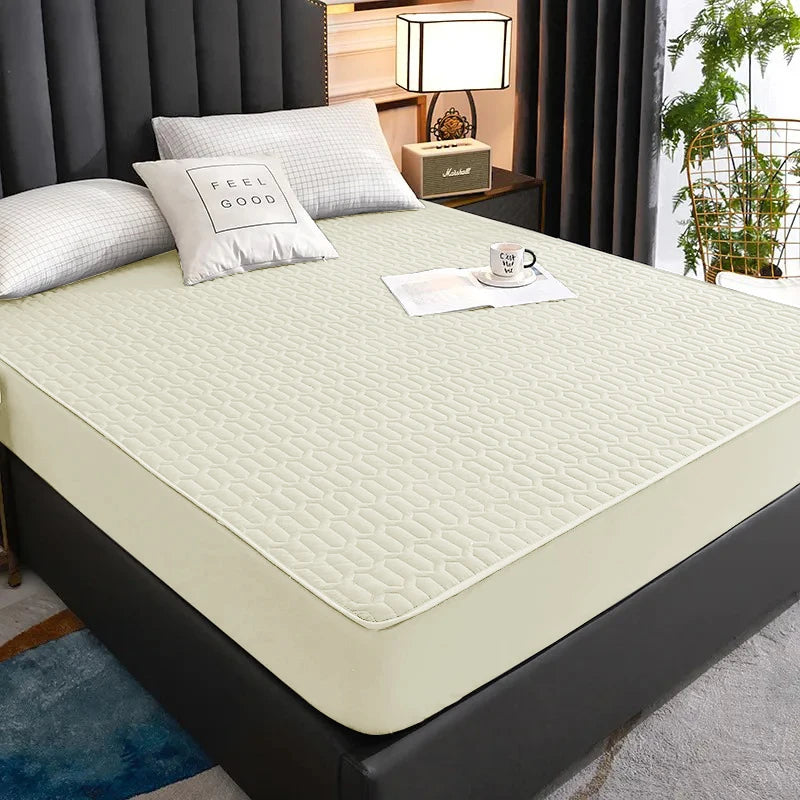 Waterproof Thicken Mattress Cover Quilted Latex Mat Bed Covers Pad Skin-Friendly Fitted Sheet Protector Bedspread150/160/180x200