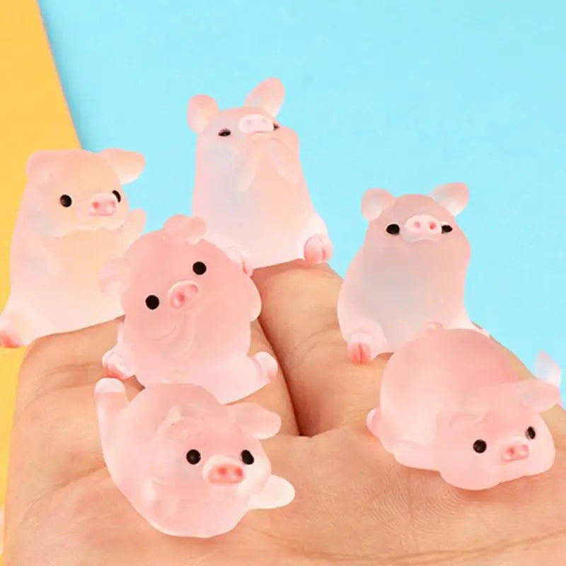 Luminous Mini Resin Pig Car Dashboard Toy Home Garden Decoration