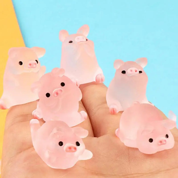 Luminous Mini Resin Pig Car Dashboard Toy Home Garden Decoration