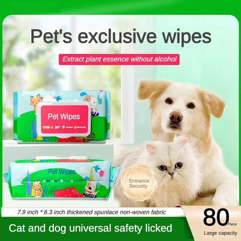 Safe cleaning wipes for pets