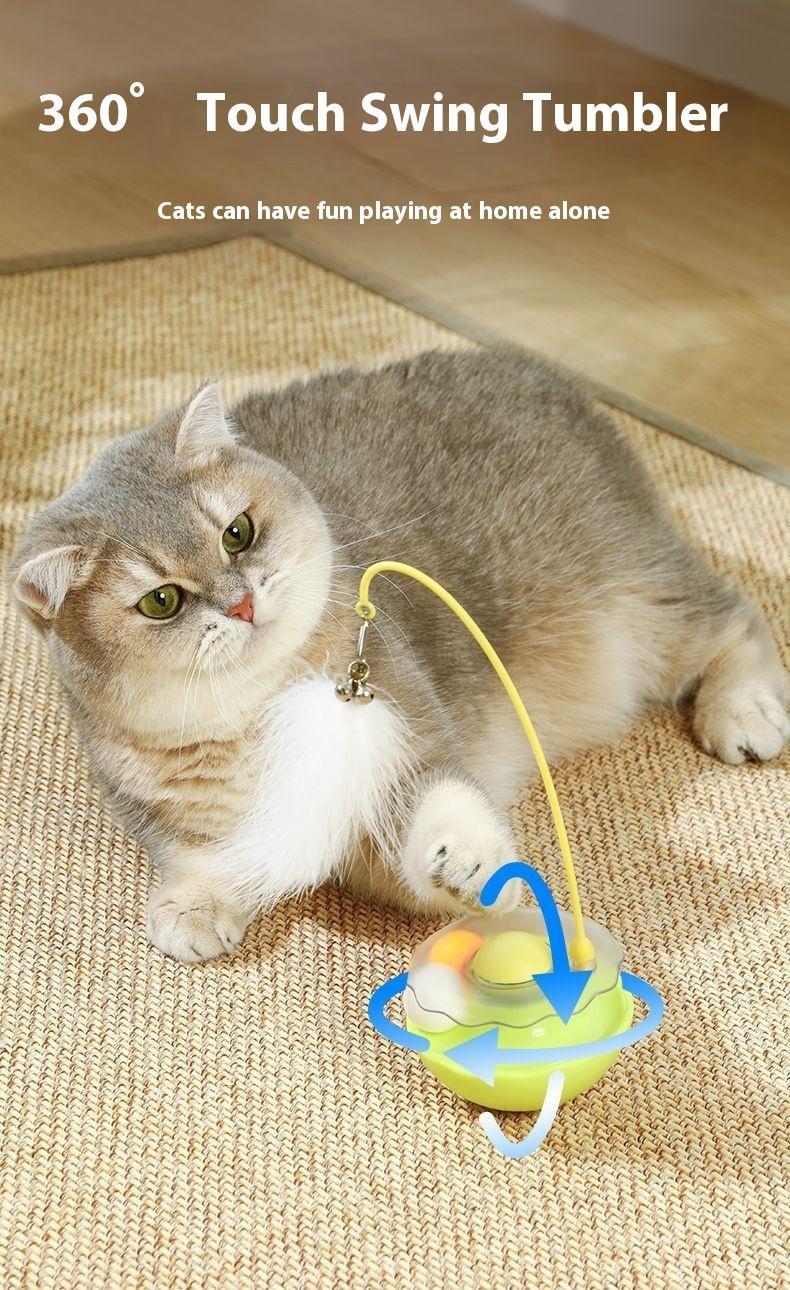 Self-balancing tumbler ball for cats