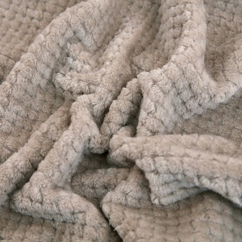 Soft fleece quilt for infant comfort
