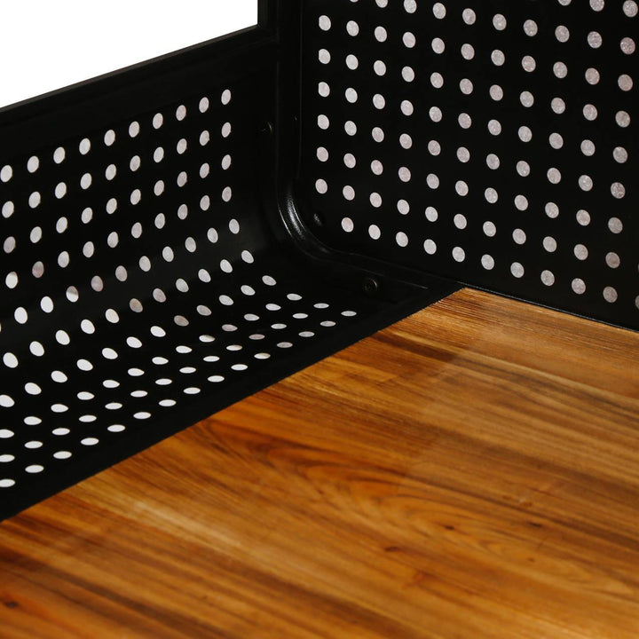 Spacious cat shelter for indoor cats