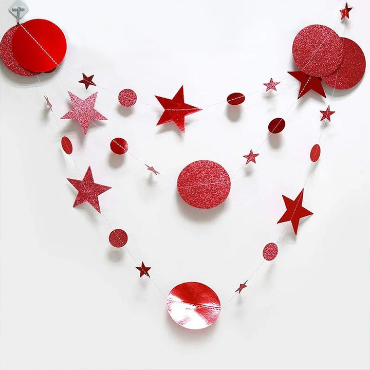 Star and round-shaped festive paper garland