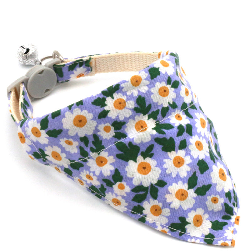 Stylish Daisy Print Pet Bandana
