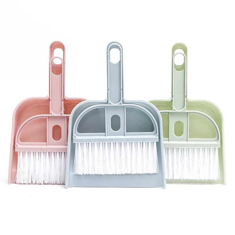 Tiny Broom and Dustpan for Pets
