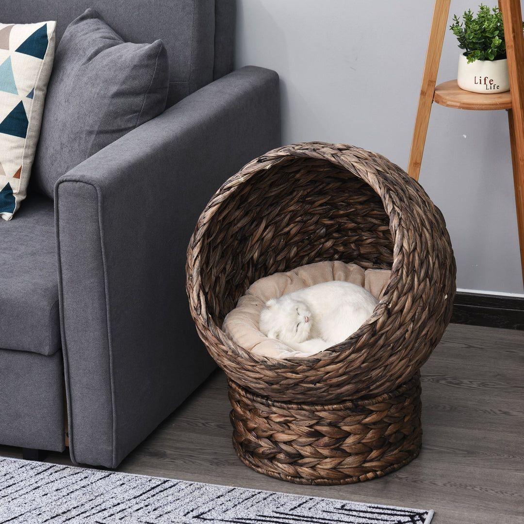 Wicker kitten bed with soft cushion