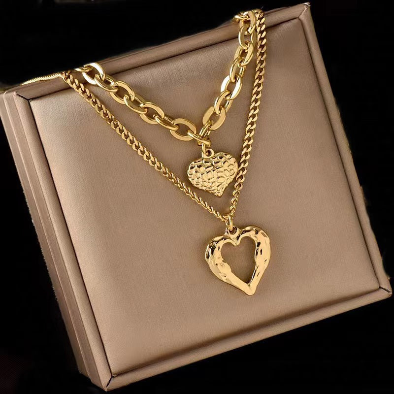 Women heart love pendant necklace