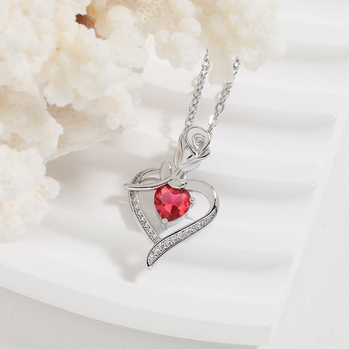Women’s rose heart pendant necklace