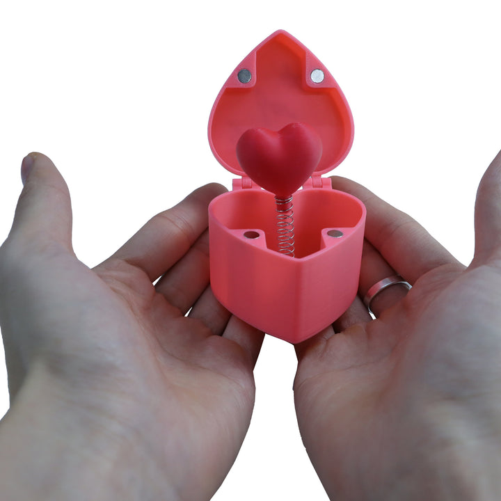 cute Valentine’s Day 3D surprise box 